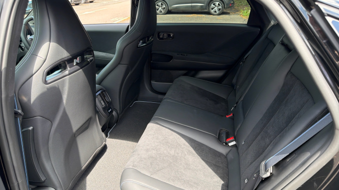 Hyundai Ioniq 6 N 478kW 84 kWh 4dr Auto [Vision Roof] Electric Saloon - Image 16